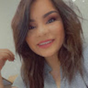 Meet your Posher, Raquel